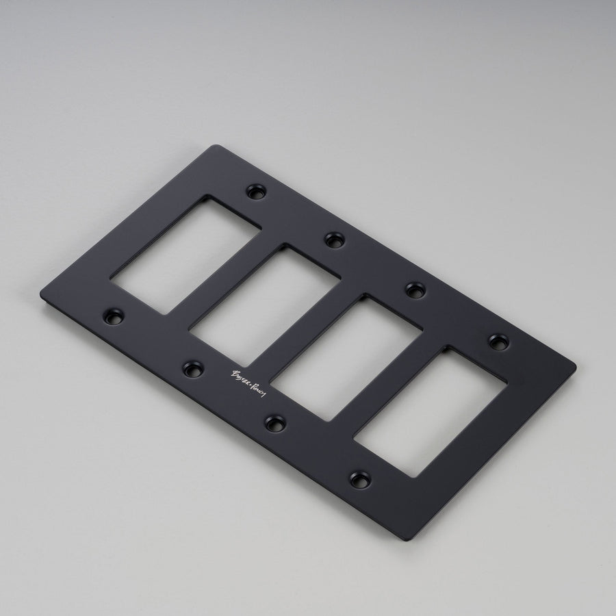 Buster + Punch U.S. 4G Plate, Black