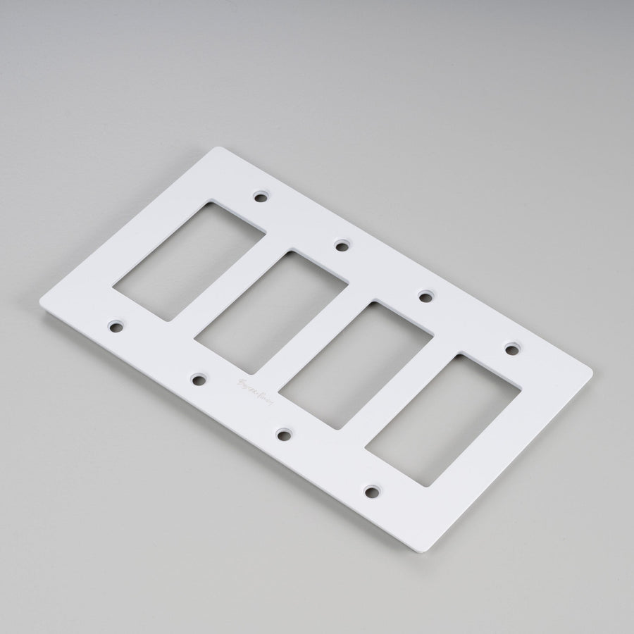 Buster + Punch U.S. 4G Plate, White