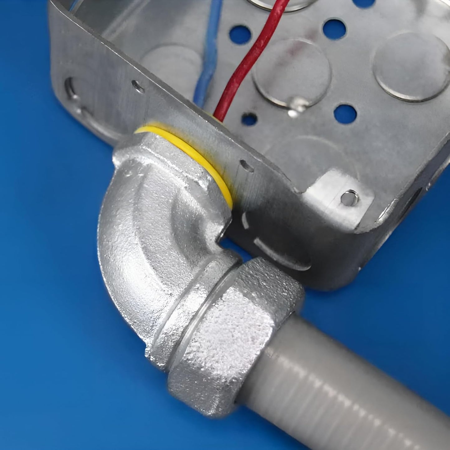 SELECT 10 Pack Lighting 90-Degree Zinc Liquid Tight Connector, 3/4 Inch Electrical Connectors, Conduit Fittings, Safe and Rust Resistant