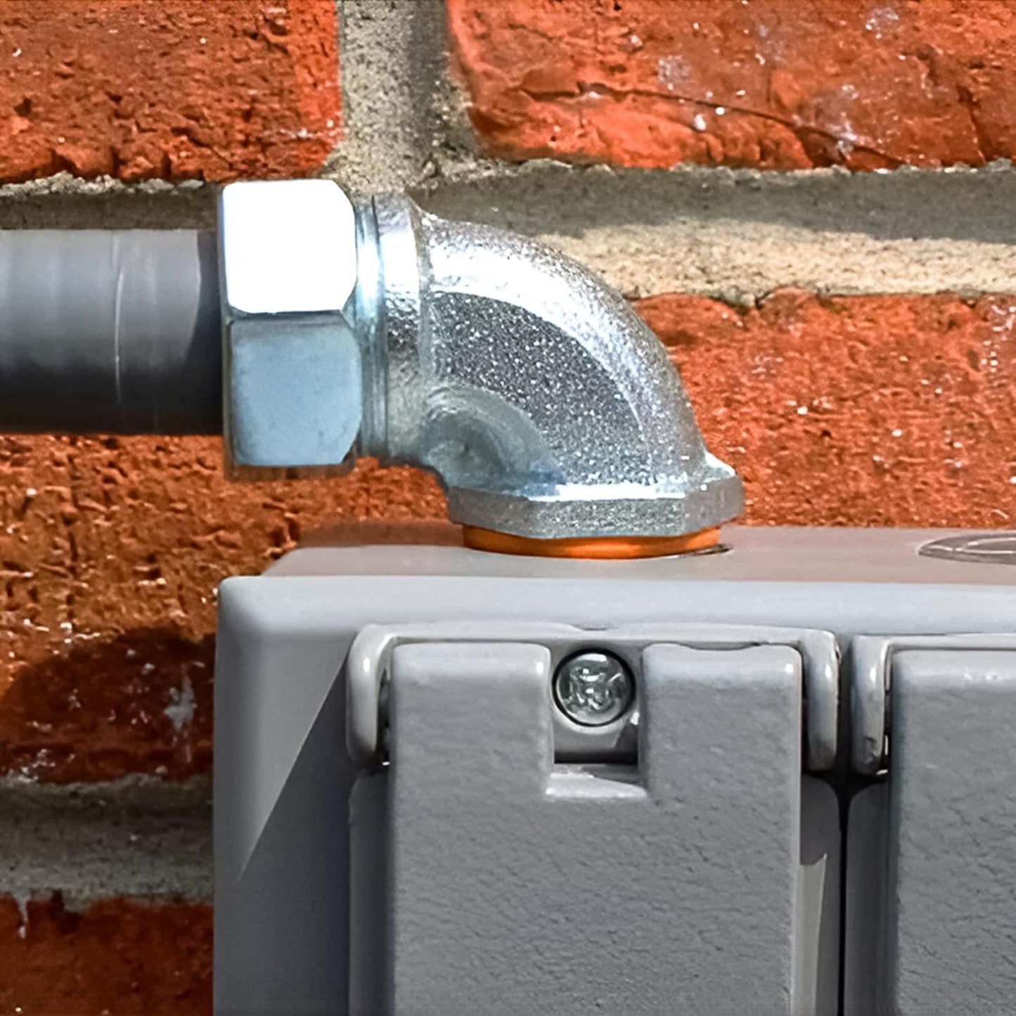 SELECT 10 Pack Lighting 90-Degree Zinc Liquid Tight Connector, 3/4 Inch Electrical Connectors, Conduit Fittings, Safe and Rust Resistant