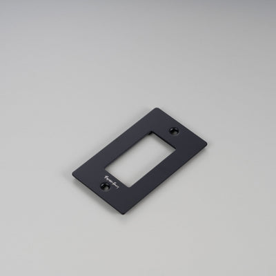 Buster + Punch U.S. 1G Plate, Black