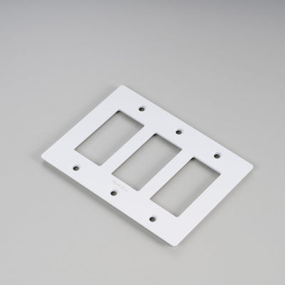 Buster + Punch U.S. 3G Plate, White