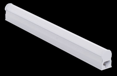 Westgate LED T5 Retrofit Bar with Internal Driver, 9W, 1125LM, 5000K, T5-22IN-9W-50K-D